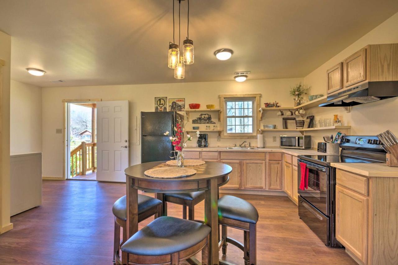 Cozy Bryson City Cabin 5 Miles To Downtown! Eksteriør billede