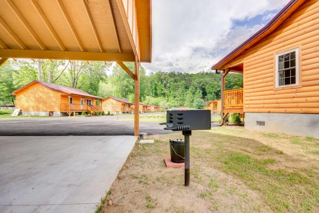 Cozy Bryson City Cabin 5 Miles To Downtown! Eksteriør billede